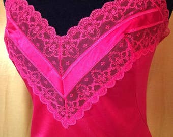 Vintage 70s Red Lace Camisole 34M