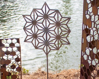 Ships in 2 Days | Metal Geometric Flower Garden Stake - Steel Gardening Decor - Yard Art Marker - Garden Art - Summer Decor