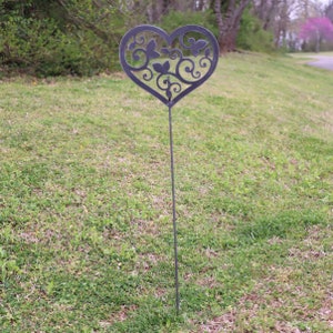 Ships in 2 Days Metal Heart and Swirls Garden Stake Steel Gardening Decor Yard Art Marker Valentines Day Romantic Garden Art image 2
