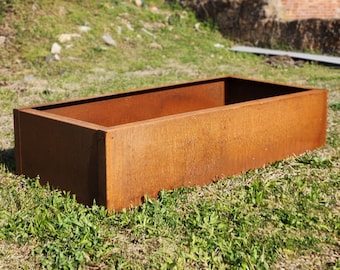 Metal Raised Garden Bed – Rustic Steel Flower Bed