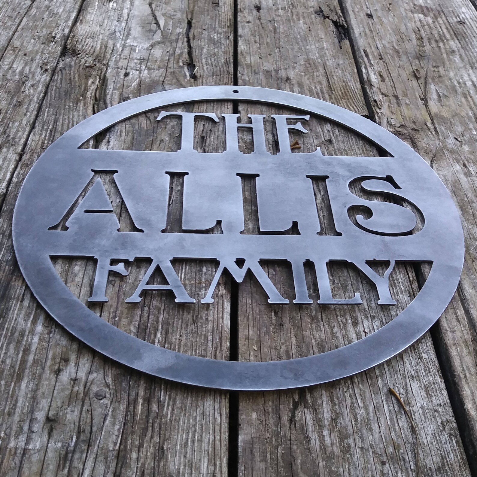 Personalized Family Metal Sign Signpost - Gift Idea For Family - Up To 7 Members main image 1