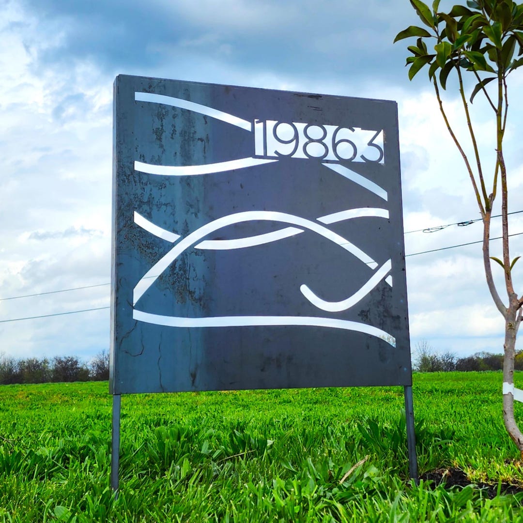 Modern Metal House Number Privacy Screen – Outdoor Garden Decor - Etsy
