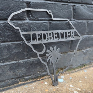 Personalized Metal South Carolina State Sign - Family Name - Realty Closing - Housewarming Gift - Personalized Gifts