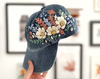 Hand Embroidered Jean Hat, Daisy Floral Embroidery Blue Denim Baseball Cap, Gift for Women, Birthday Gift, Summer Hats, Mother's Day Gift