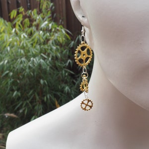 steampunk earrings quirky dangle