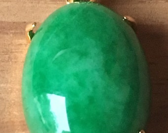 Green Jadeite Oval Pendant Hand-carved Necklace 17"  in Gold or Silver Setting