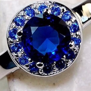 Sz 7 Exquisite 1CT Australian Blue Sapphire Solitaire Surrounded by Blue Topaz 925 Genuine Solid  Sterling Silver Ring