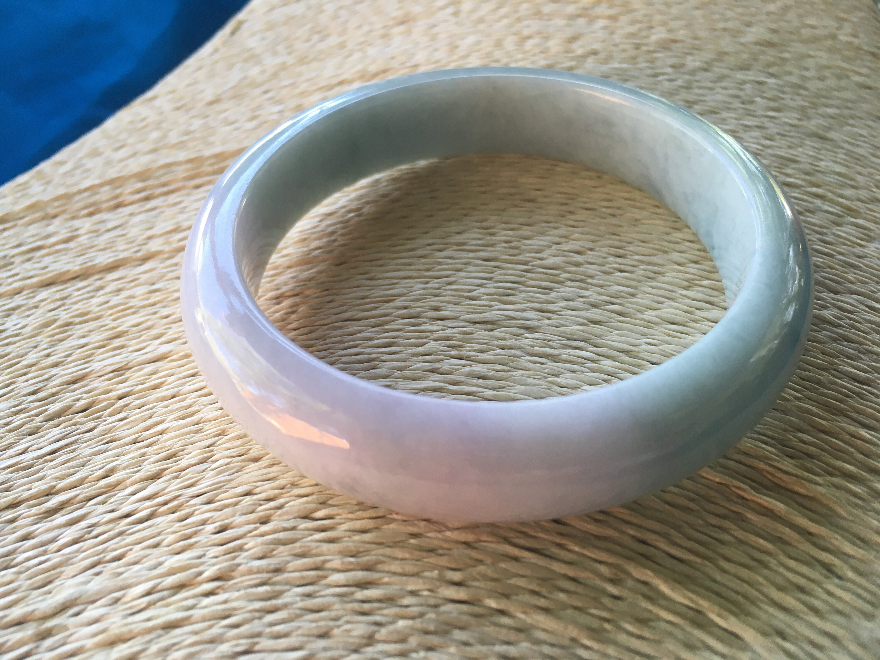 62 mm 素晴らしい！ラベンダーグリーンジェダイト翡翠バングル