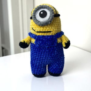 Minion Bob Crochet Pattern