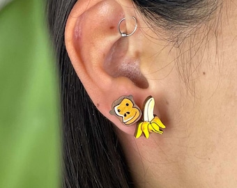 Wooden earrings: Monkey
