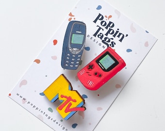 Pins set: 90's childhood