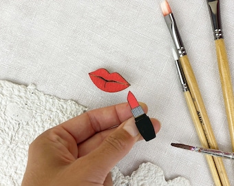 Wooden pins: Lipstick