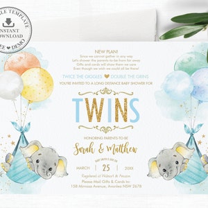 Pu&ograve; includere: Un invito a una festa di nascita blu e bianca con uno sfondo ad acquerello che presenta due elefanti che tengono palloncini. Il testo recita "Twice the giggles, double the grins. You're invited to a long distance baby shower for twins. Honoring parents-to-be Sarah & Matthew. March 25, 20XX. Registered at Walmart & Amazon. Please mail gifts & cards to: 158 Mimosa Avenue, Avonlea NSW 2678."