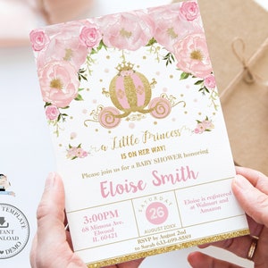 プリンセス キャリッジ ピンクの花柄招待状、編集可能なテンプレート、即時ダウンロード、シックなカボチャの馬車のベビーシャワー招待状、ゴールド グリッター、PU2