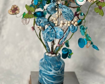 Button Tree / Button Flower Bouquet / Hand Made Clay Pot / Shabby Cottage Chic Decor / Home Decor / Present