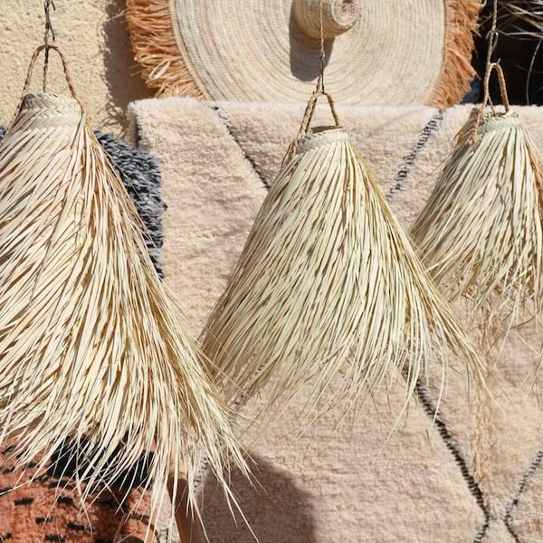 Abat jour / Suspension marocain conique à franges en feuilles de palmier blanches