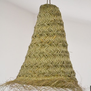 Handmade Moroccan lampshade in natural fiber image 5