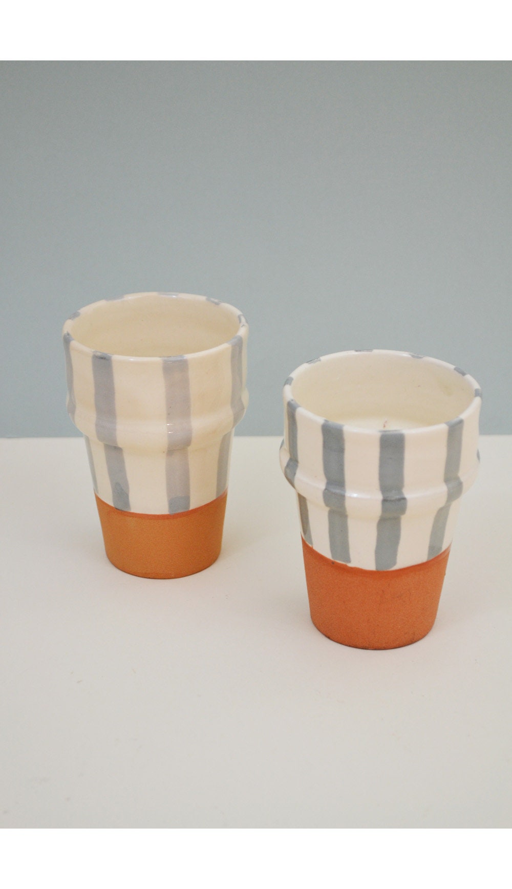 Tasse Céramique Émaillée Bi Matière Rayée Grise