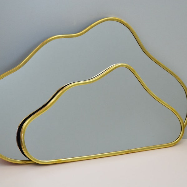 Miroir doré laiton nuage bords fins 2 tailles disponibles (M-L)