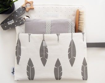 purse organizer Feather diaper and wipe clutch