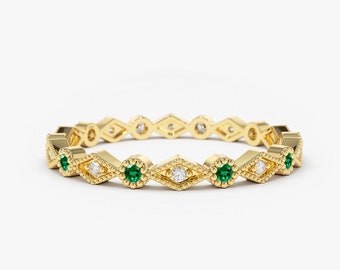Smaragd und Diamant Eternity Ring / 14k Gold Art Deco Smaragd und Diamant Ehering / Smaragd Geburtsstein Stapelring / feiner Schmuck