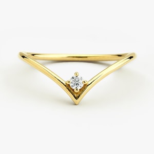 V Ring with Round Diamond in 14k Gold / Diamond V Ring / Chevron Ring / Midi V Diamond Ring / Minimal Diamond Ring