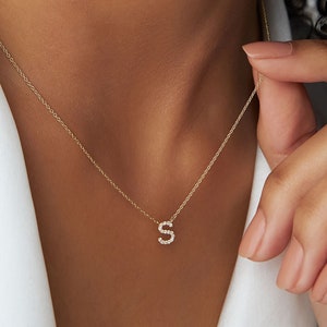 Collar con inicial de diamante en oro de 14 k / Collar con letras de diamante / Collar con diamantes pavé / Joyas personalizadas / Collar personalizado / Cumpleaños