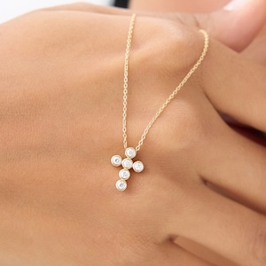 14k Solid Gold Diamond Cross Necklace / Cross Necklace / Diamond Cross Pendant / Diamond Necklace / Tiny Diamond Cross, Grad Gift For Her
