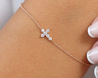 Tiny Diamond Cross Bracelet / 14k Gold Diamond Cross Bracelet / Diamond Cross Pendant / Mini Cross White Diamond Bracelet / Gift for Mom