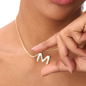 Collar con inicial grande, colgante con letra inicial de globo de oro de 14 quilates de 20 mm, dije con inicial de burbuja 3D personalizado, dije con letra de globo de gran tamaño