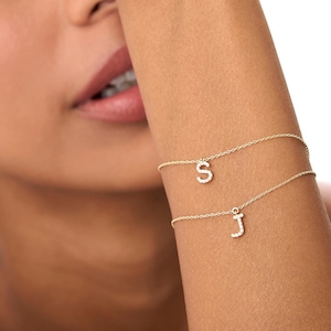 Pulsera con inicial, pulsera con inicial de diamante en oro de 14 k, pulsera con letra en oro de 14 k, pulsera con diamante con una sola inicial, regalo de cumpleaños personalizado