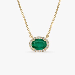 Oval Emerald Necklace, 14k Gold Oval Shape Emerald in Diamond Halo Setting, Halo Setting Emerald Necklace, May Birthstone gift for Mom 14k Gold