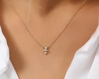 Baguette Diamond Necklace/ 14k Gold Baguette and Round Cut Diamond Necklace/ Minimalist Baguette Necklace/ Dainty Mix Diamond Necklace