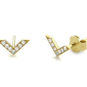 Dainty Diamond Earrings in 14k Solid Gold / Chevron Earrings / V Stud Earrings / Delicate Diamond Studs / Gift for Her