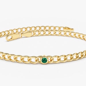 Emerald Bracelet / 14k 3MM Gold Curb Link Chain Bracelet with Bezel Setting Solitaire Emerald / Link Layering Bracelet May Birthstone Gift