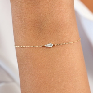14k Gold Diamond Bracelet / Pave Diamond Bracelet / Dainty Diamond Bracelet / Gold Chain Bracelet / Bridal Gift / Gift for Mom