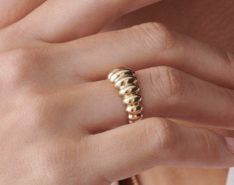 14k Gold Dome Croissant Ring /  Twisted Dome Gold Ring Women / Bold Dome Ring /  Gold Bubble Ring /  Chunky Gold Ring / Gift for Mom