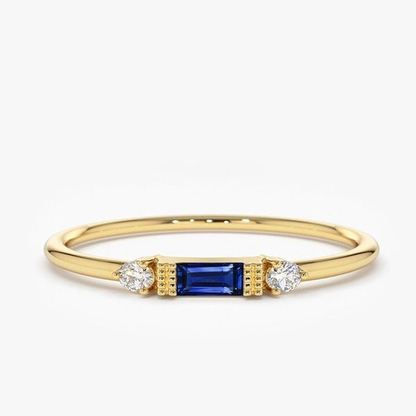 Sapphire Ring / Baguette Sapphire Ring / 14k Solid Gold Minimalist Blue Sapphire Ring / Stacking Sapphire and Diamond Ring/ Sapphire Jewelry