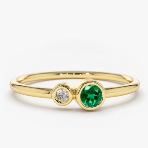 14K Gold Emerald and Diamond Birthstone Ring