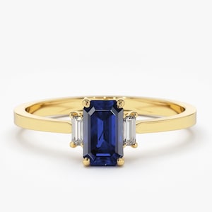 Emerald Cut Blue Sapphire Diamond Ring in 14k Gold / Natural Sapphire Engagement Ring with Side Baguette Diamonds / Octagon Cut Sapphire