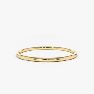 Gold Ring / 14K Solid Gold Round Wedding Band / 1.2 MM Yellow Gold Ring / Dainty Stacking Ring / Simple Delicate Ring / Thin wedding band
