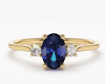 Sapphire Ring /  Sapphire Engagement Ring in 14k Gold / Oval Cut 3 Stone Natural Sapphire Diamond Ring / September Birthstone / Promise Ring