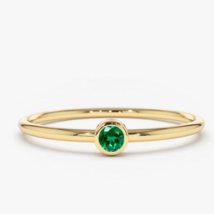 14k Emerald Gemstone Ring