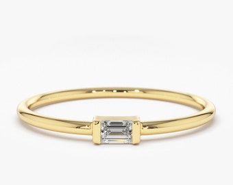 Baguette Ring /14k Gold Baguette Diamond Engagement Ring / Stacking Ring / Dainty Diamond Ring / Baguette Diamond Ring
