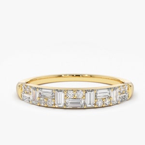 Diamond Ring / Baguette Diamond Stacking Ring in 14k Solid Gold / White Gold Baguette Ring / Diamond Wedding Band / Stackable Diamond Ring