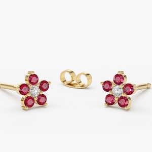 Pendientes de rubí natural / Pendientes de botón con racimo de rubí y diamantes en oro de 14 k / Pendientes de rubí y diamantes con diseño de flores / Piedra natal de julio
