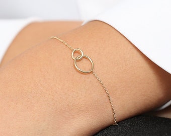 Gouden 14k gouden armband / UNITY LINK Infinity-armband / minimale sierlijke dubbele cirkel in elkaar grijpende armband / delicate gelaagdheid armband / eenvoudig