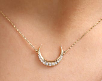 Crescent Moon Necklace / 14kt Gold Diamond Crescent Moon Necklace/ Diamond Necklace / Choker Moon Necklace/ Delicate Moon Necklace