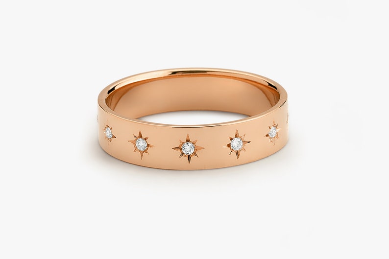 14k Rose Gold Wedding Band with Diamond