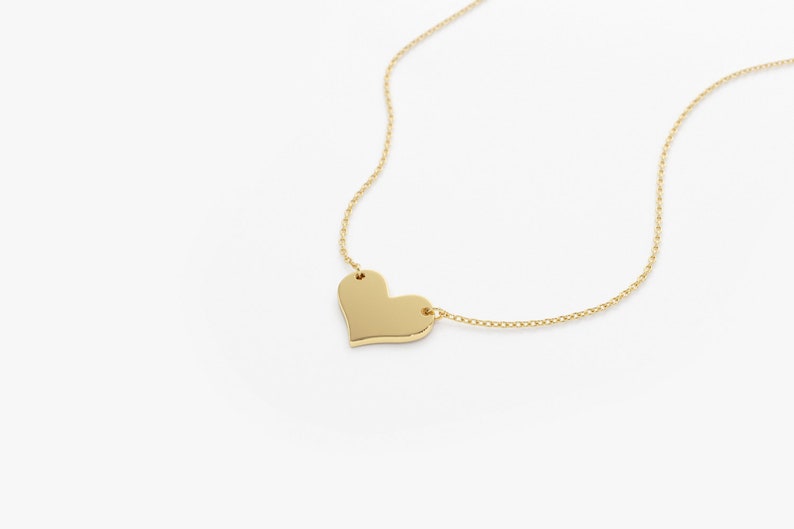 Heart-shaped Necklace in 14K White Gold